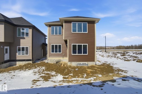 1407 Osprey Crest, Edmonton, AB - Outdoor