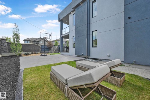 5121 Woolsey Link, Edmonton, AB - Outdoor With Exterior