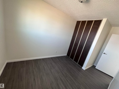 5625 137 Avenue, Edmonton, AB - Indoor Photo Showing Other Room