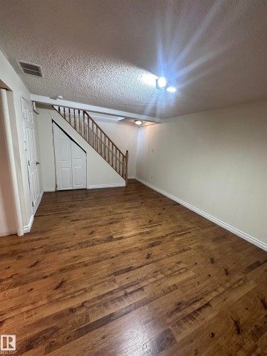 5625 137 Avenue, Edmonton, AB - Indoor Photo Showing Other Room