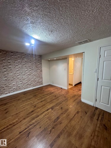 5625 137 Avenue, Edmonton, AB - Indoor Photo Showing Other Room