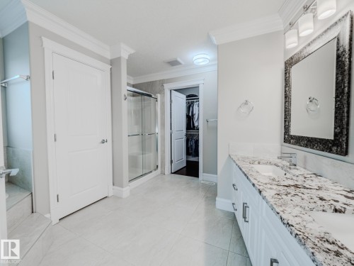 1606 Adamson Close, Edmonton, AB - Indoor Photo Showing Bathroom