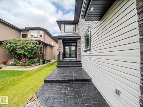 1606 Adamson Close, Edmonton, AB - Outdoor