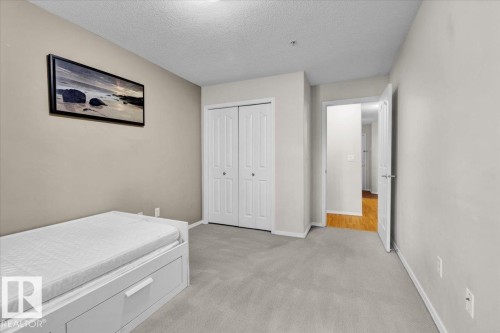 103 9008 99 Avenue, Edmonton, AB - Indoor