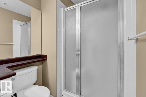 103 9008 99 Avenue, Edmonton, AB - Indoor Photo Showing Bathroom
