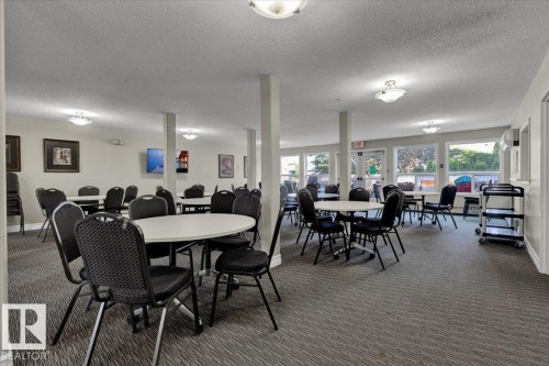 103 9008 99 Avenue, Edmonton, AB - Indoor Photo Showing Dining Room