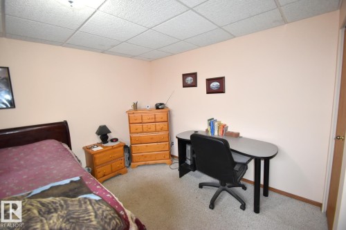 5204 1 Avenue E, Boyle, AB - Indoor Photo Showing Bedroom
