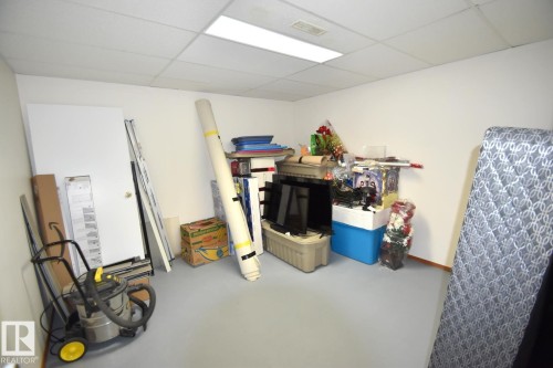 5204 1 Avenue E, Boyle, AB - Indoor Photo Showing Other Room