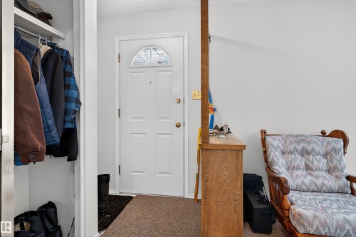 9732 75 Avenue, Edmonton, AB - Indoor