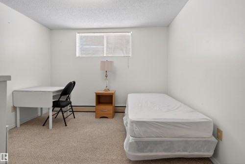 9732 75 Avenue, Edmonton, AB - Indoor Photo Showing Bedroom