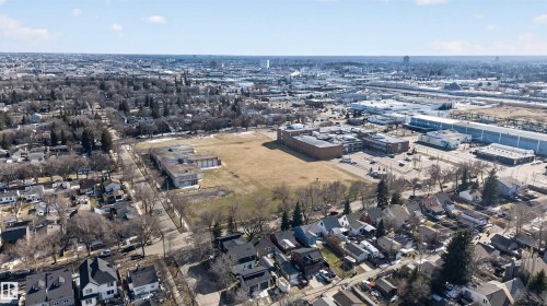 9732 75 Avenue, Edmonton, AB - Outdoor With View
