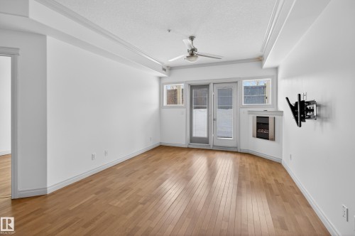 105 10121 80 Avenue, Edmonton, AB - Indoor Photo Showing Other Room