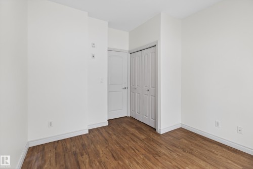 105 10121 80 Avenue, Edmonton, AB - Indoor Photo Showing Other Room