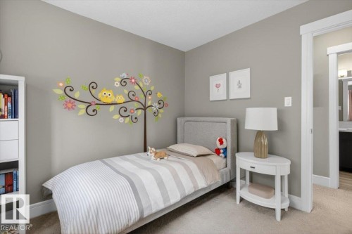 17851 8 Avenue, Edmonton, AB - Indoor Photo Showing Bedroom