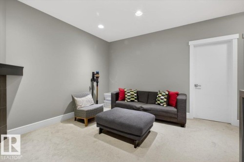 17851 8 Avenue, Edmonton, AB - Indoor