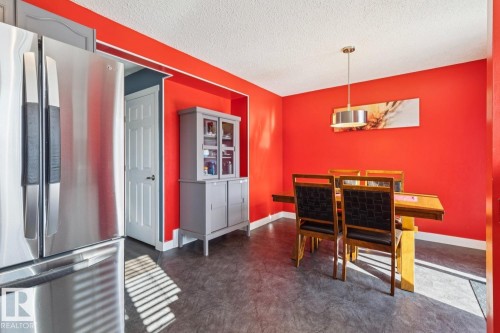 15043 132 Street, Edmonton, AB - Indoor