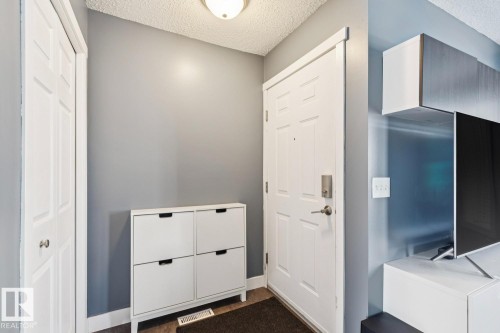15043 132 Street, Edmonton, AB - Indoor Photo Showing Other Room
