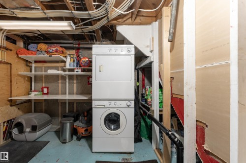 9852 86 Avenue, Edmonton, AB - Indoor Photo Showing Laundry Room