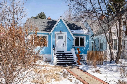9852 86 Avenue, Edmonton, AB - Outdoor