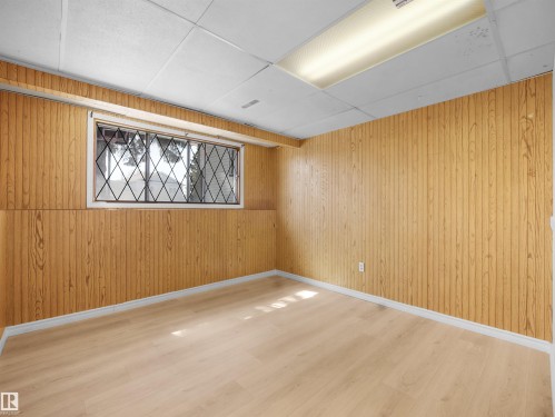 3608 33 Avenue, Edmonton, AB - Indoor Photo Showing Other Room