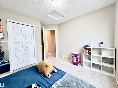 2344 71 Street Sw, Edmonton, AB - Indoor
