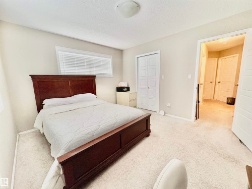 2344 71 Street Sw, Edmonton, AB - Indoor Photo Showing Bedroom