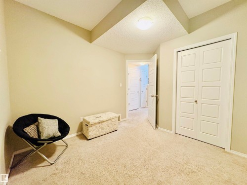 2344 71 Street Sw, Edmonton, AB - Indoor Photo Showing Other Room