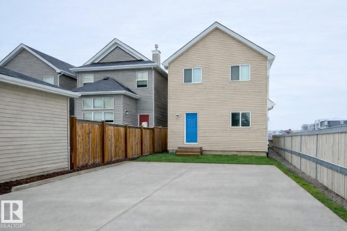 2344 71 Street Sw, Edmonton, AB - Outdoor