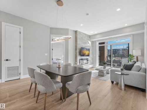 101 7471 May Common, Edmonton, AB - Indoor