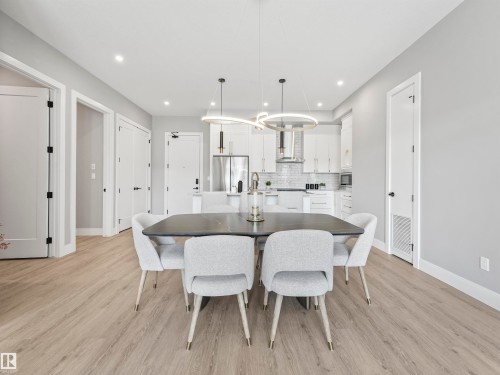 101 7471 May Common, Edmonton, AB - Indoor