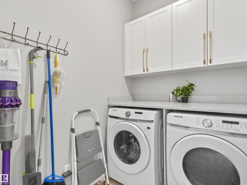 101 7471 May Common, Edmonton, AB - Indoor Photo Showing Laundry Room