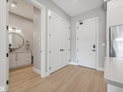 101 7471 May Common, Edmonton, AB - Indoor Photo Showing Other Room