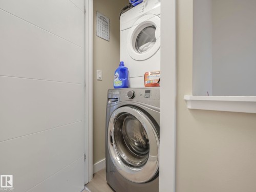 124 2560 Pegasus Boulevard, Edmonton, AB - Indoor Photo Showing Laundry Room