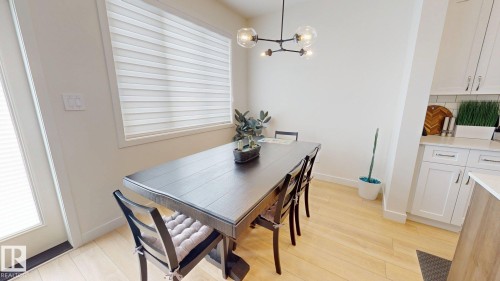 8723 183 Avenue Nw, Edmonton, AB - Indoor Photo Showing Dining Room