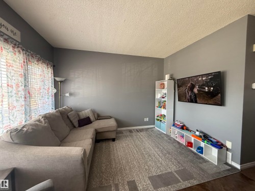 73 Birchmont Drive, Leduc, AB - Indoor Photo Showing Other Room