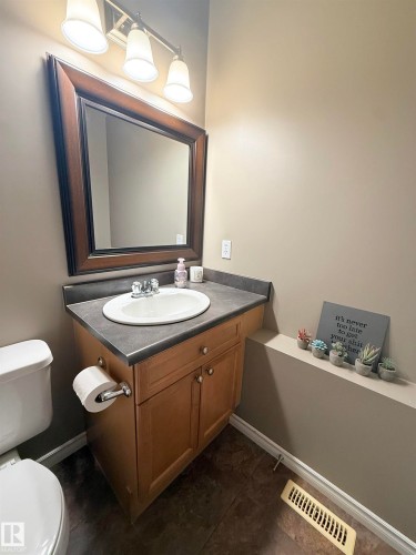 73 Birchmont Drive, Leduc, AB - Indoor Photo Showing Bathroom