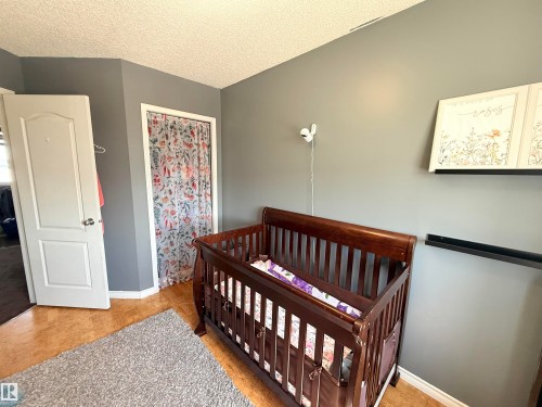 73 Birchmont Drive, Leduc, AB - Indoor Photo Showing Bedroom