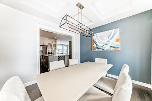 5630 Juchli Avenue, Edmonton, AB - Indoor Photo Showing Dining Room