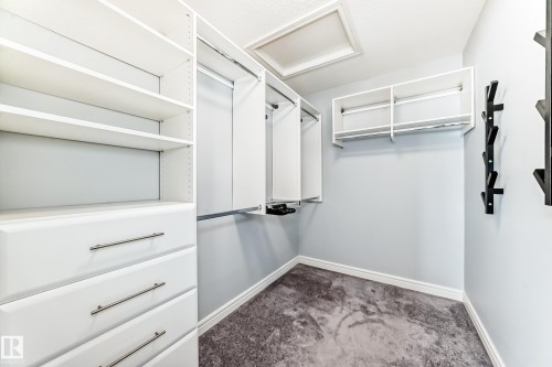 5630 Juchli Avenue, Edmonton, AB - Indoor With Storage