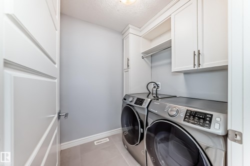 5630 Juchli Avenue, Edmonton, AB - Indoor Photo Showing Laundry Room