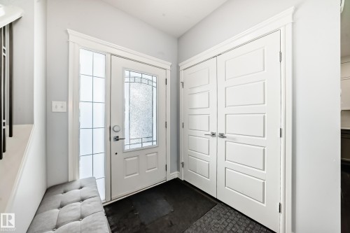 5630 Juchli Avenue, Edmonton, AB - Indoor Photo Showing Other Room