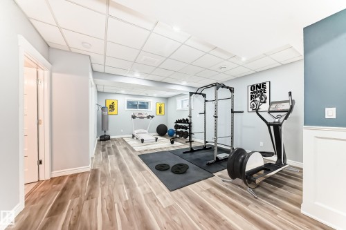 5630 Juchli Avenue, Edmonton, AB - Indoor Photo Showing Gym Room