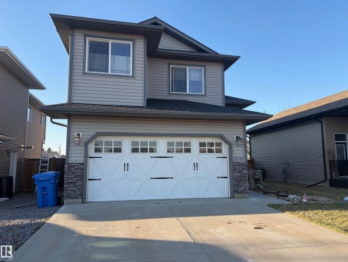 135 PARK Grove  Wetaskiwin, AB T9A 1X5