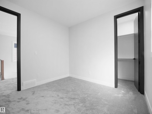 9312 183 Avenue, Edmonton, AB - Indoor Photo Showing Other Room