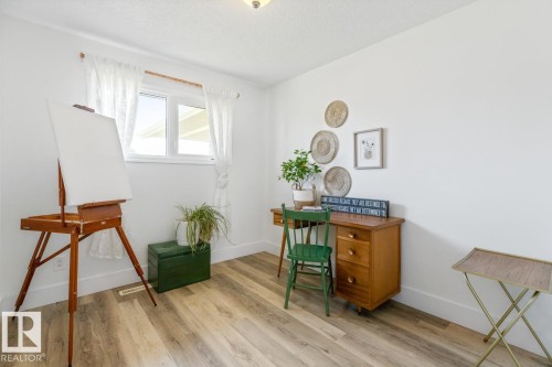 6908 19 Avenue, Edmonton, AB - Indoor