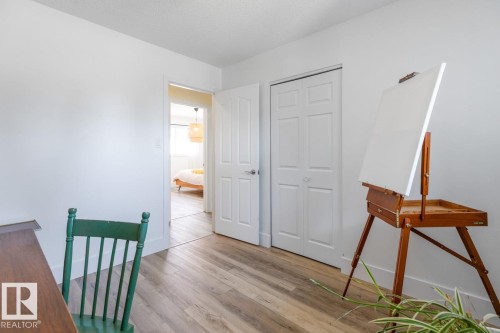 6908 19 Avenue, Edmonton, AB - Indoor