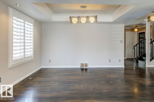 10519 87 Avenue, Edmonton, AB - Indoor Photo Showing Other Room