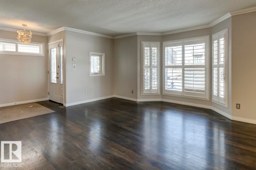 10519 87 Avenue, Edmonton, AB - Indoor Photo Showing Other Room