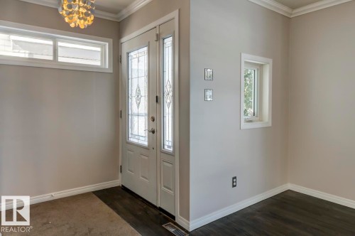 10519 87 Avenue, Edmonton, AB - Indoor Photo Showing Other Room