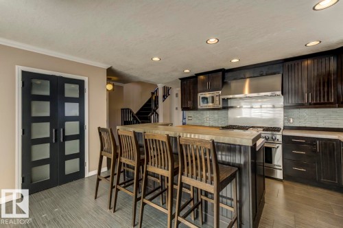 10519 87 Avenue, Edmonton, AB - Indoor Photo Showing Kitchen